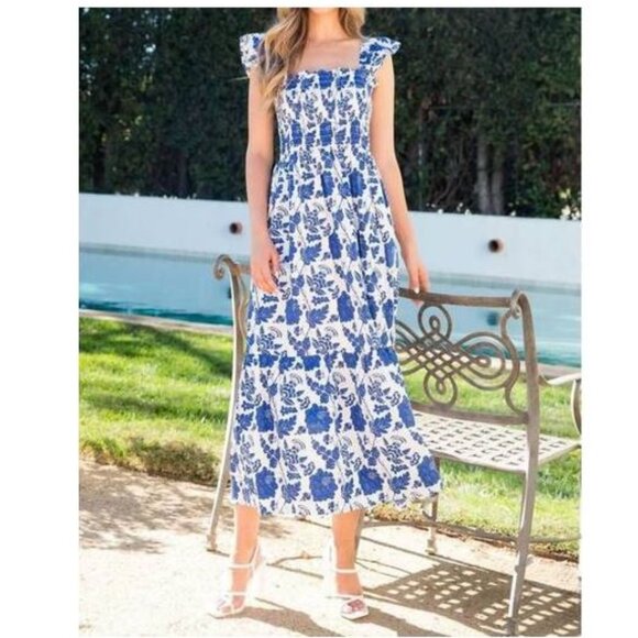 THML - 100% cotton Penelope blue &white floral sleeveless sundress - Picture 8 of 15